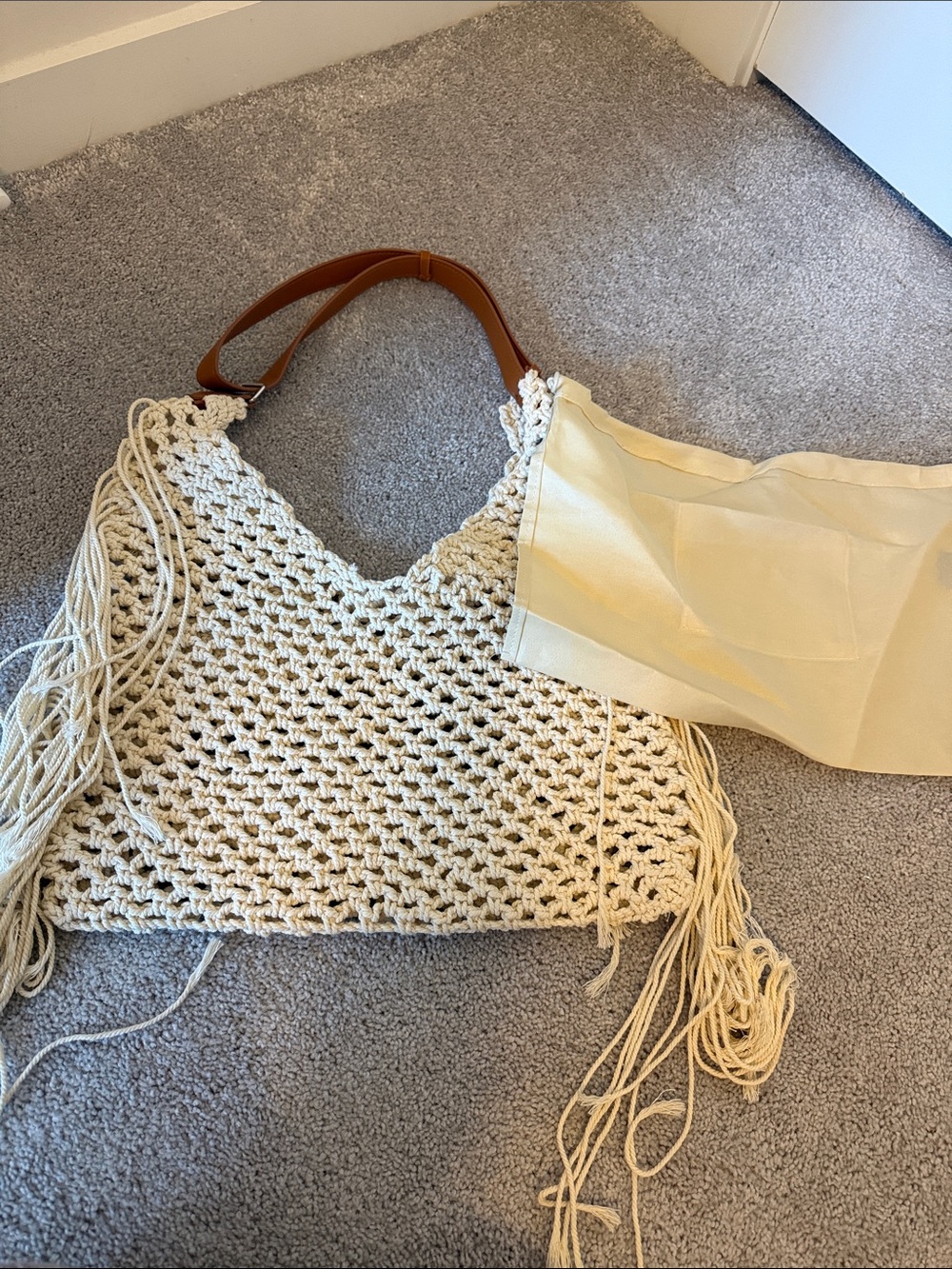 Woven Fringe Tote Bag - Cream with Brown Strap